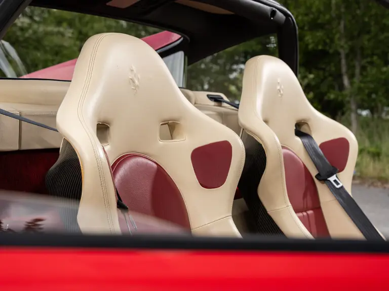 Este Ferrari F355 GTS, 'el mejor coche del mundo' para su famoso dueño, te busca 35 Motor16 1996 Ferrari 355 GTS Sothebys Clarkson 2 Motor16