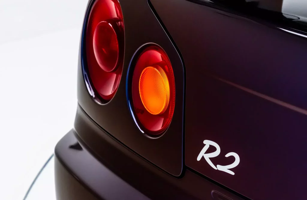 Nissan Skyline GT-R R34 V-Spec II Nismo Clubman Race Spec: Tan exótico que apunta a los siete dígitos 9 Motor16 2001 Nissan Skyline GT R R34 Clubman Race Spec 16 Motor16