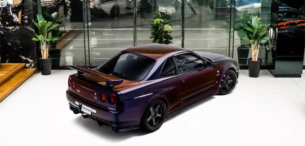 Nissan Skyline GT-R R34 V-Spec II Nismo Clubman Race Spec: Tan exótico que apunta a los siete dígitos 6 Motor16 2001 Nissan Skyline GT R R34 Clubman Race Spec 2 Motor16