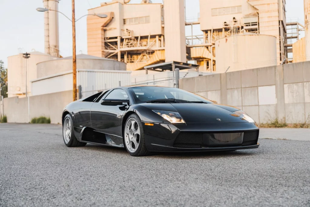 Este Lamborghini Murciélago demuestra que sacar a bailar a tu pie izquierdo se paga a precio de oro 11 Motor16 2003 Lamborghini Murcielago BaT 13 Motor16