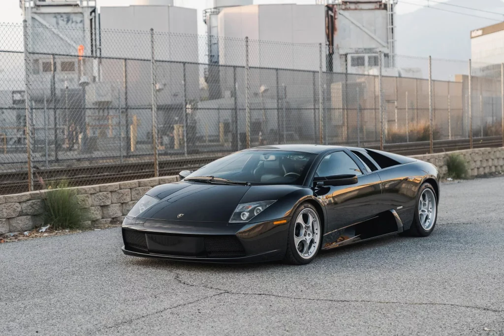 Este Lamborghini Murciélago demuestra que sacar a bailar a tu pie izquierdo se paga a precio de oro 6 Motor16 2003 Lamborghini Murcielago BaT 2 Motor16