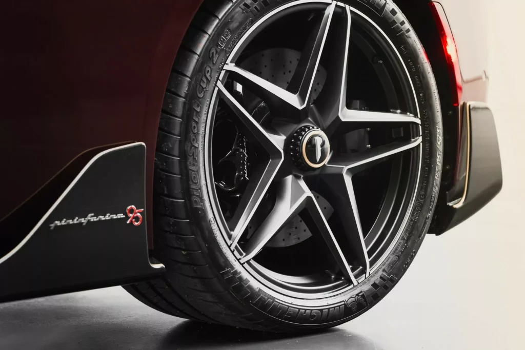 20225 Pininfarina Battista Novantacinque 14 2048x1366 1 Motor16