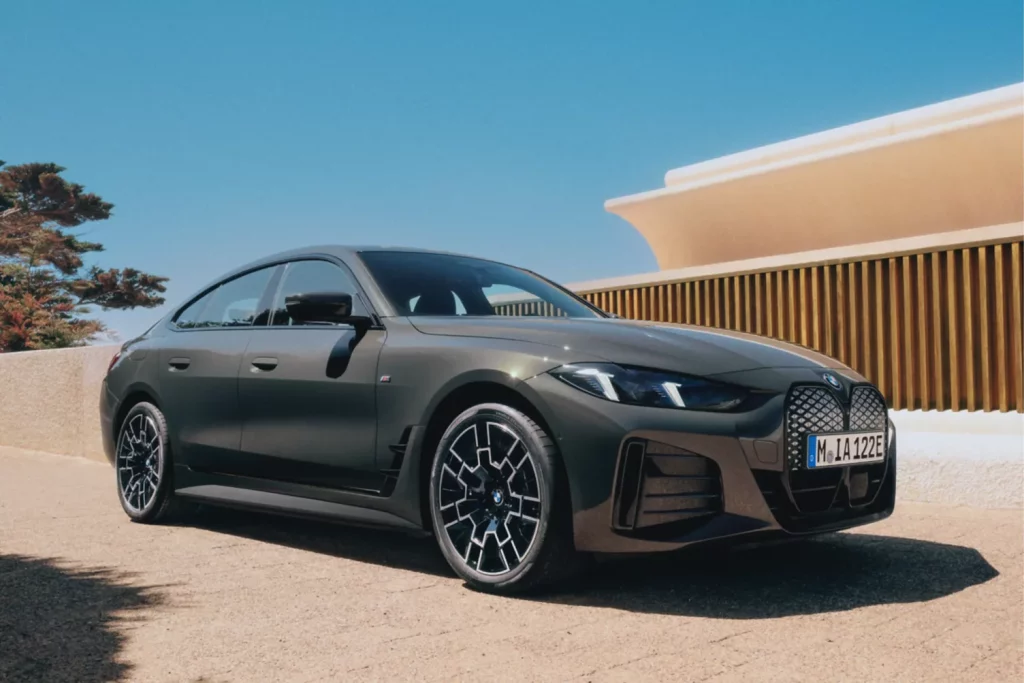 2025 BMW i4 Gran Coupé. Imagen estática.