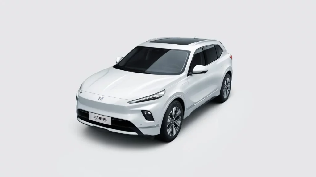 Buick Electra E5: El Tesla Model Y a precio de Dacia Sandero que nos estamos perdiendo 6 Motor16 2025 Buick Electra E5 China 12 Motor16