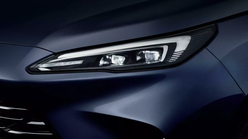 Buick GL8 Land Business Class. El nuevo monovolumen de acceso para China 10 Motor16 2025 Buick GL8 Land Business Class 4 Motor16