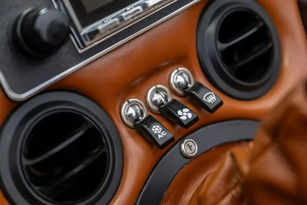 2025 EDC Jaguar E Type GTO 14 Motor16
