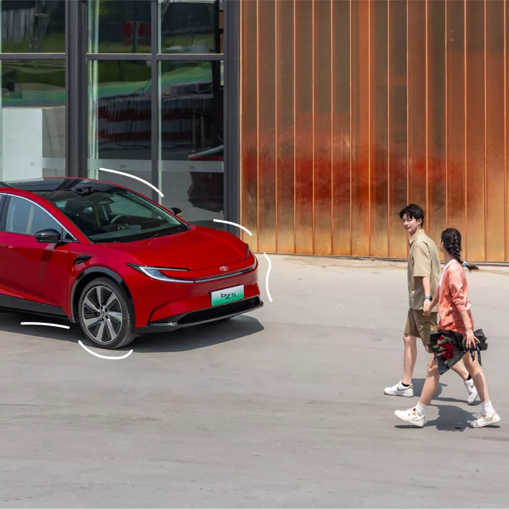 Toyota bZ5: O cómo estrenar un Tesla Model Y a precio de Corolla de segunda mano 7 Motor16 2025 FAW Toyota bZ5 China 6 Motor16