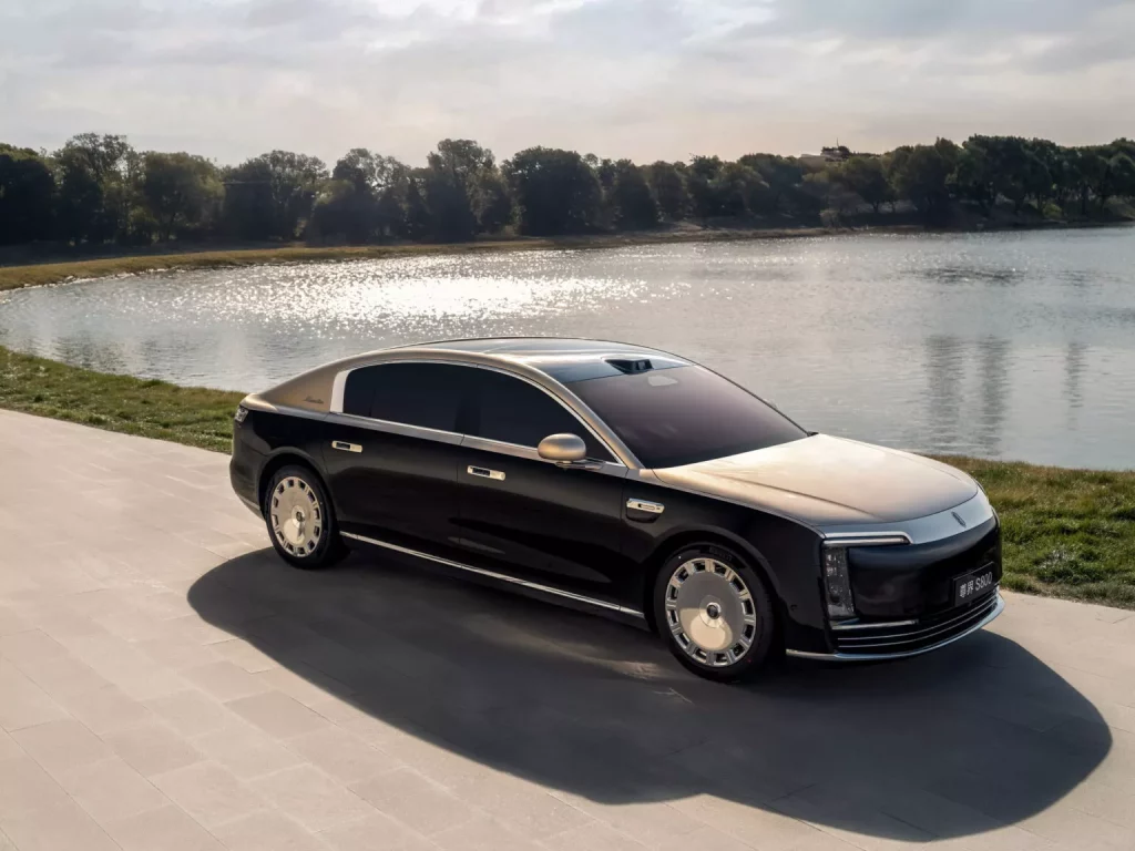 Maextro S800: Huawei te vende un Rolls-Royce a precio de Volvo ES90 8 Motor16 2025 Huawei Maextro S800 China 11 Motor16