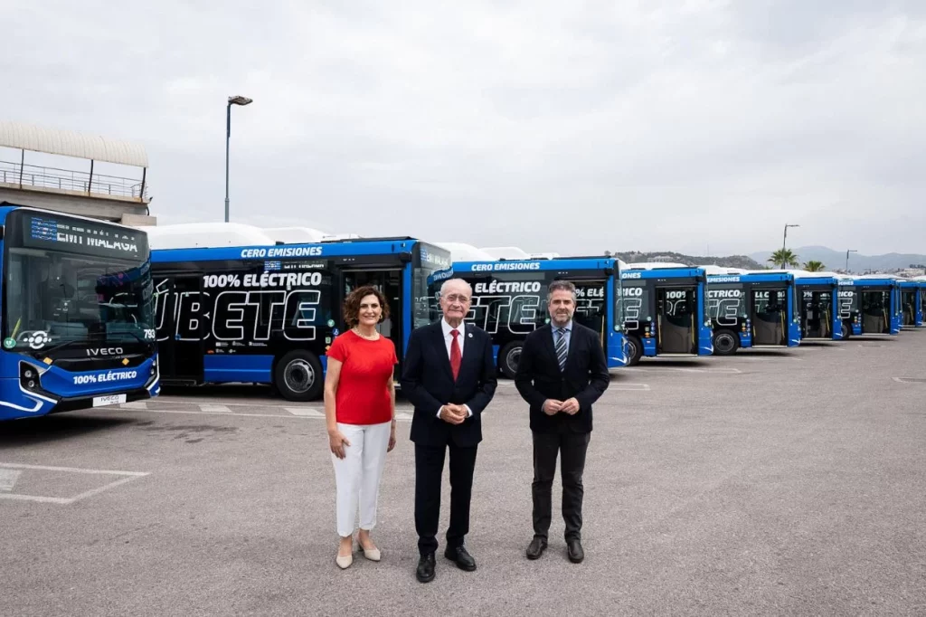 Los secretos de los 13 nuevos autobuses firmados por IVECO que llegan a las calles de Málaga 1 Motor16 2025 Iveco. Autobús eléctrico. Málaga. Imagen autobuses.