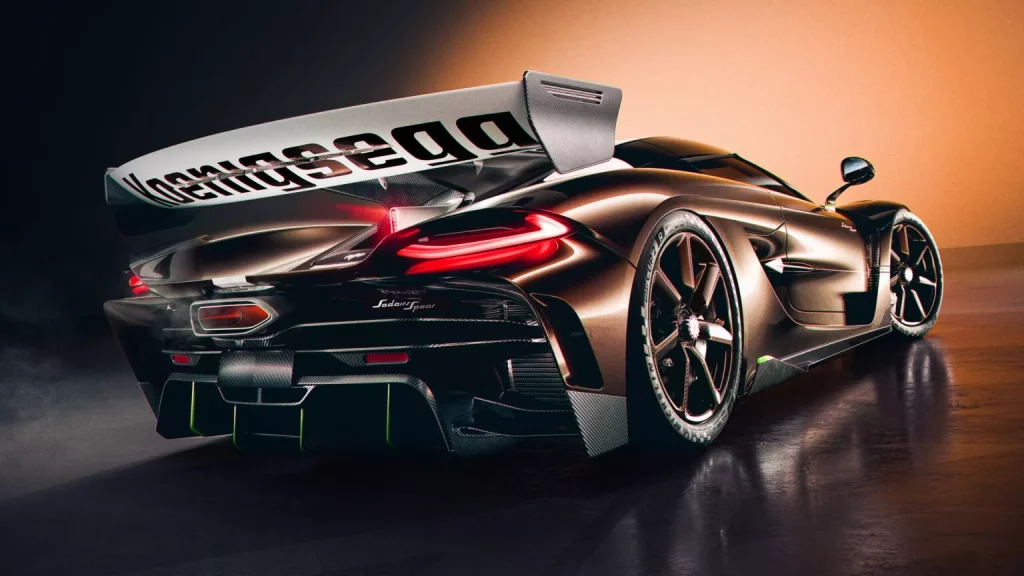 Koenigsegg saca el lado más salvaje de su Jesko: Que tiemblen los circuitos del mundo 11 Motor16 2025 Koenigsegg Sadairs Spear 8 Motor16