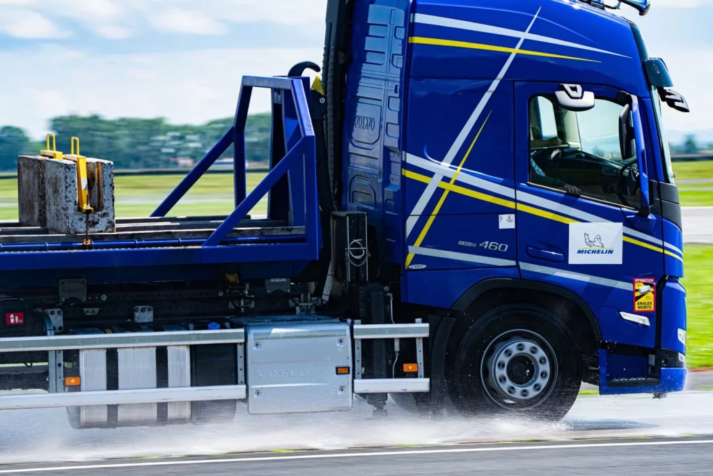 2025 Michelin neumaticos Ladoux 3 Motor16