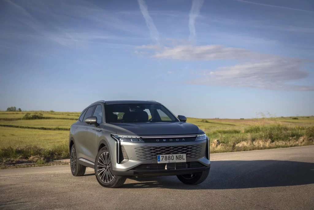 Omoda 9 SHS: Conducimos el SUV PHEV que viene de China para atemorizar a sus rivales premium 11 Motor16 2025 Omoda 9 SHS Al Volante 45 Motor16