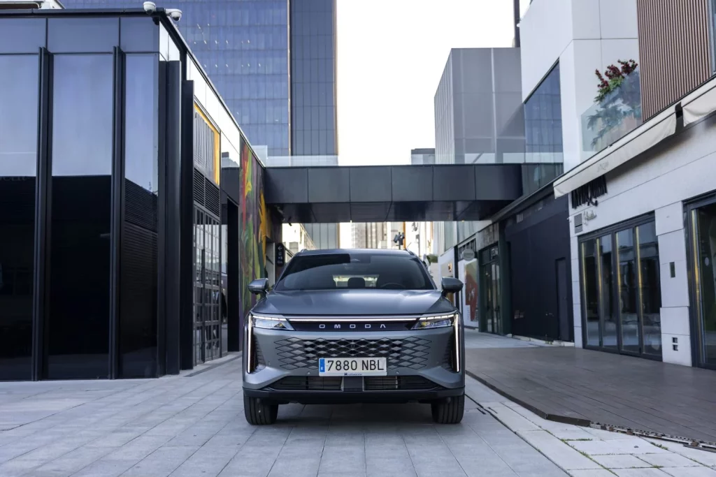Omoda 9 SHS: Conducimos el SUV PHEV que viene de China para atemorizar a sus rivales premium 21 Motor16 2025 Omoda 9 SHS Al Volante 55 Motor16