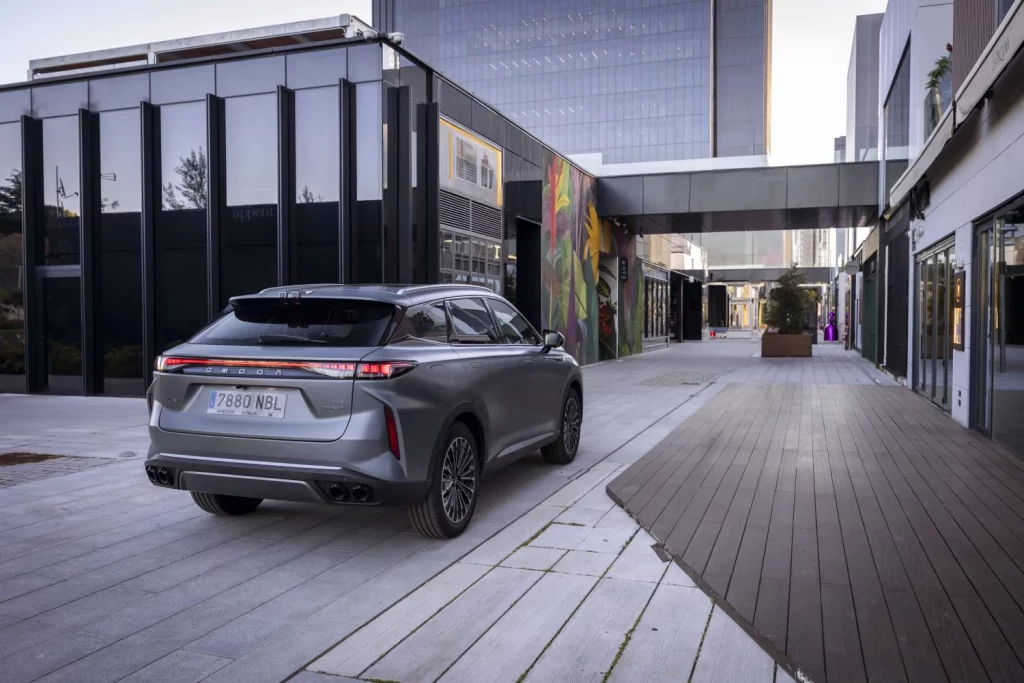 Omoda 9 SHS: Conducimos el SUV PHEV que viene de China para atemorizar a sus rivales premium 23 Motor16 2025 Omoda 9 SHS Al Volante 57 Motor16