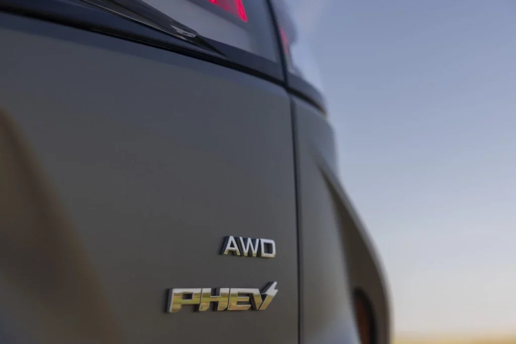 Omoda 9 SHS: Conducimos el SUV PHEV que viene de China para atemorizar a sus rivales premium 6 Motor16 2025 Omoda 9 SHS. Al Volante. Imagen detalle.