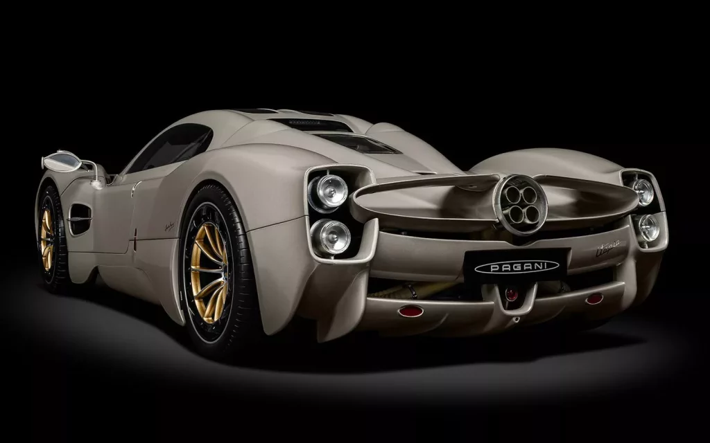 El Pagani Utopia que puedes fabricar como si estuvieras en San Cesario sul Panaro 5 Motor16 2025 Pagani Utopia Pocher 1 8 2 Motor16