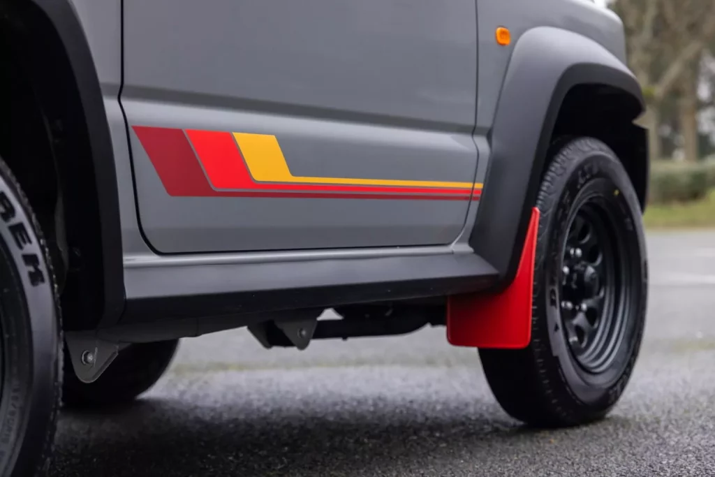 55 Anniversaire: El 'au revoir' del Suzuki Jimny en Francia 30 Motor16 2025 Suzuki Jimny 55 Anniversaire 27 Motor16
