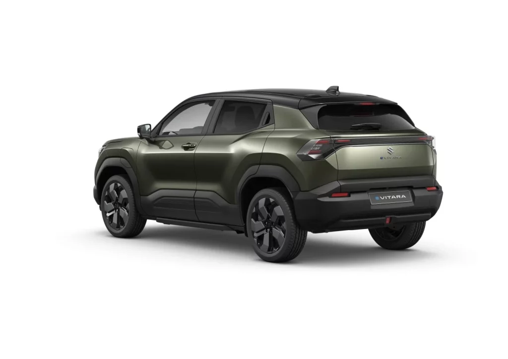 El Suzuki Vitara eléctrico ya tiene precio: Unos 3.000 euros más que el de gasolina 11 Motor16 2025 Suzuki Vitara Electrico 15 Motor16
