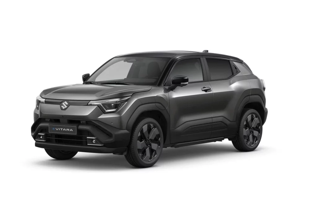 El Suzuki Vitara eléctrico ya tiene precio: Unos 3.000 euros más que el de gasolina 5 Motor16 2025 Suzuki Vitara Electrico 16 Motor16