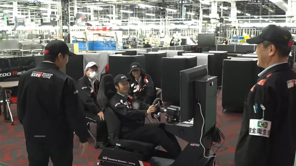 Se publica este vídeo de la fábrica de Toyota y llegan millones de solicitudes para trabajar allí 7 Motor16 2025 Toyota Gazoo Racing Fabrica Tour 5 Motor16
