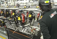 Se publica este vídeo de la fábrica de Toyota y llegan millones de solicitudes para trabajar allí