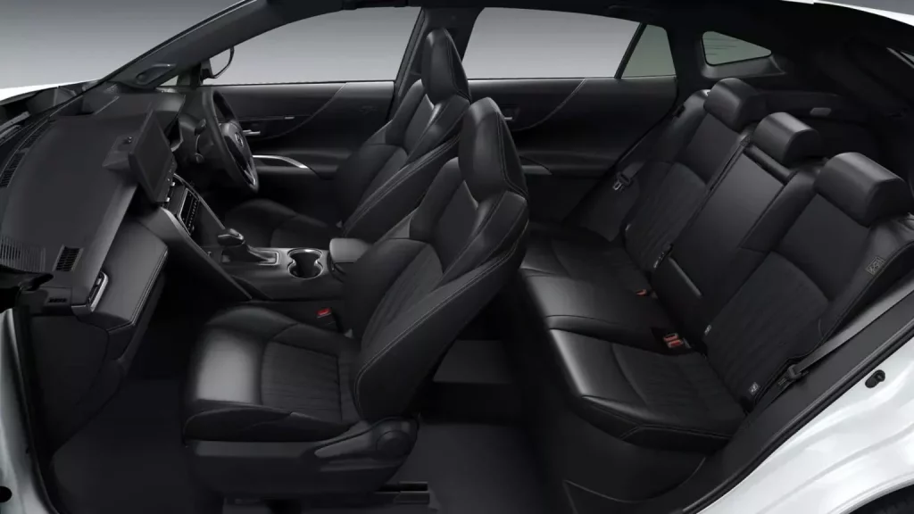 Toyota Harrier: El RAV4 más deportivo se pone de nuevo en forma 21 Motor16 2025 Toyota Harrier Nightshade Edition Japon 16 Motor16
