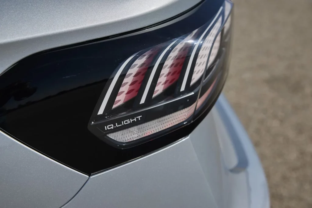 Probamos el Volkswagen ID.7 Pro Más, un eléctrico para hacerte olvidar mitos 16 Motor16 2025 Volkswagen id 7 prueba 15 Motor16
