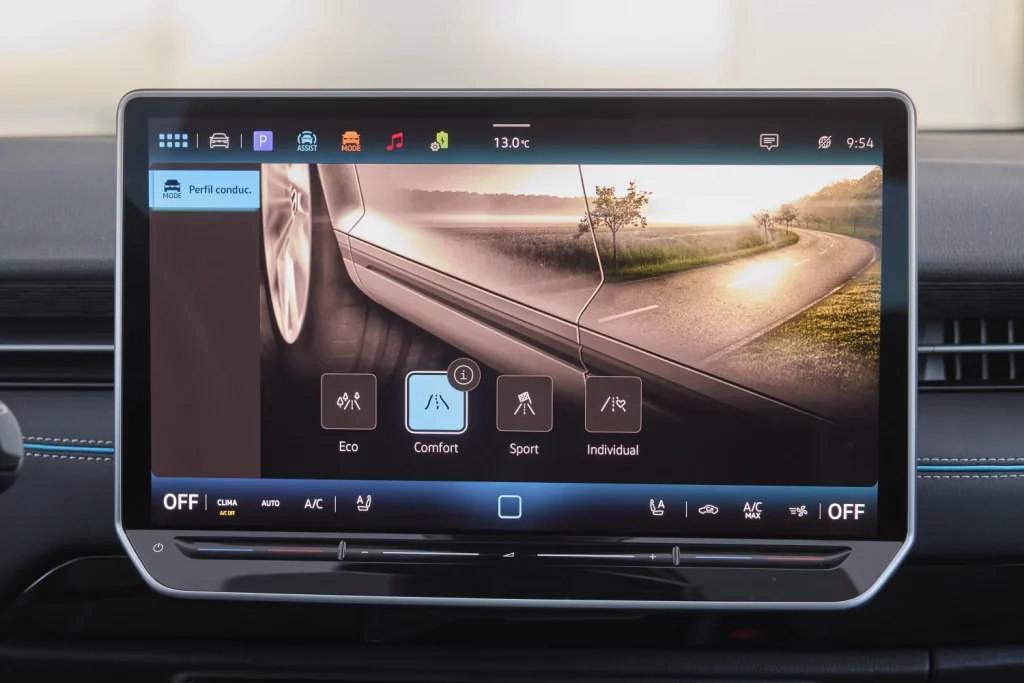 Probamos el Volkswagen ID.7 Pro Más, un eléctrico para hacerte olvidar mitos 26 Motor16 2025 Volkswagen id 7 prueba 3 Motor16