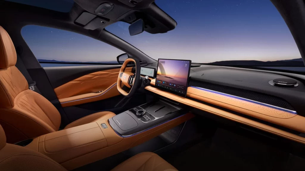Geely Galaxy Star 8: El PHEV que nada envidia a un Serie 5 tiene precio de Sandero 2 Motor16 2025 Geely Galaxy Star 8. Imagen interior.