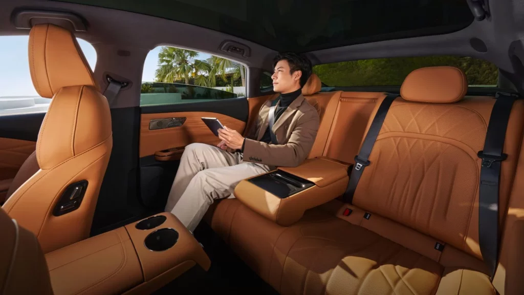 Geely Galaxy Star 8: El PHEV que nada envidia a un Serie 5 tiene precio de Sandero 5 Motor16 2025 Geely Galaxy Star 8. Imagen asiento.