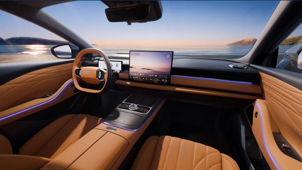 Geely Galaxy Star 8: El PHEV que nada envidia a un Serie 5 tiene precio de Sandero 18 Motor16 2025 geely galaxy star 8 9 Motor16
