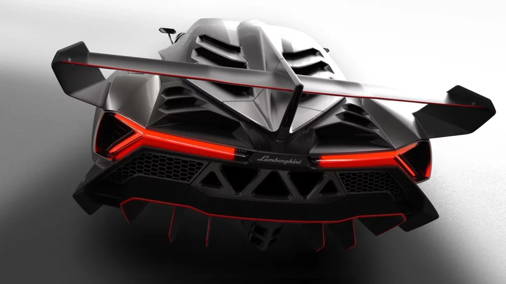 Del Reventón al Countach LPI 800-4: Lamborghini repasa la historia de sus one-off antes de su última sorpresa 28 Motor16 2025 lamborghini fotos one off 22 Motor16