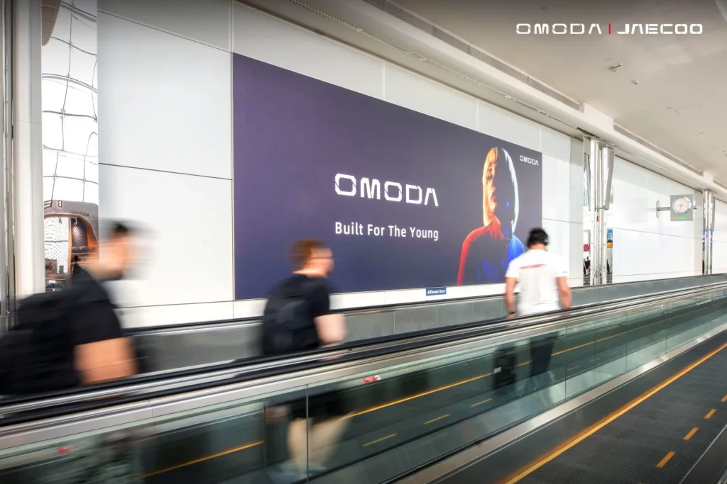 OMODA & JAECOO 'invaden' el aeropuerto más importante del mundo 1 Motor16 2025 OMODA & JAECOO. Aeropuerto de Dubai. Imagen aeropuerto.