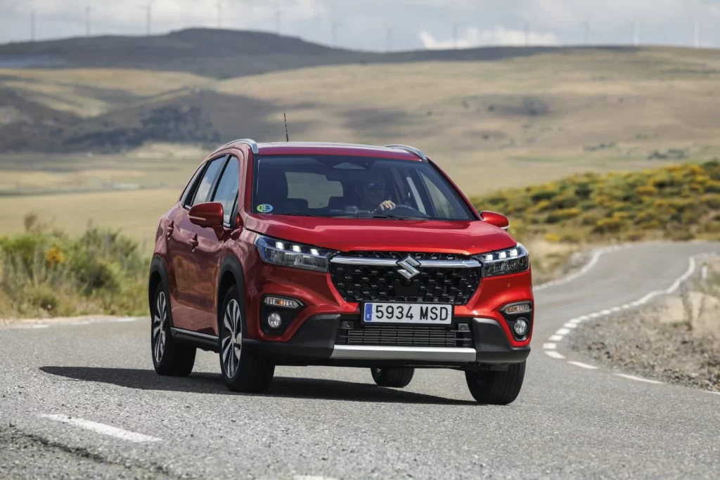 La tecnología que encierra el Suzuki S-Cross para salvarte la vida... si fuera necesario 1 Motor16 2025 Suzuki S-Cross. Tecnología ADAS. Imagen movimiento.
