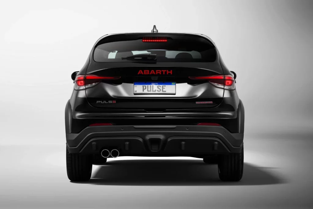 Pulse, el Abarth con influencias de Maserati que triunfará en Brasil 18 Motor16 ABARTH PULSE 2025 15 Motor16