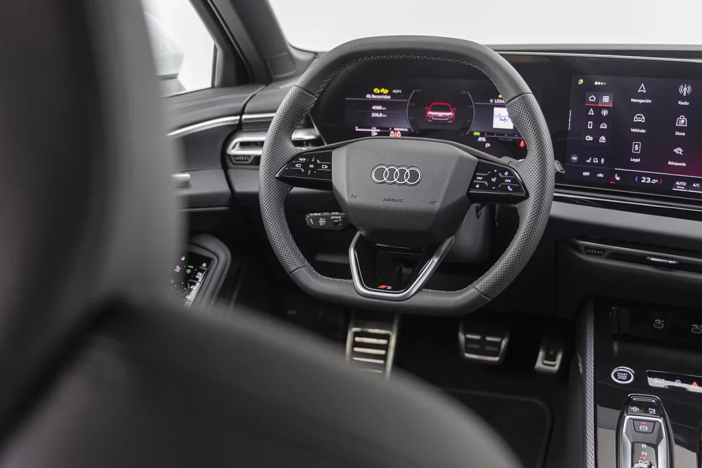Prueba de Audi A5 Avant TFSI 204: Todo un conquistador 19 Motor16 Audi A5 Avant TFSI 204 S tronic prueba 16 Motor16