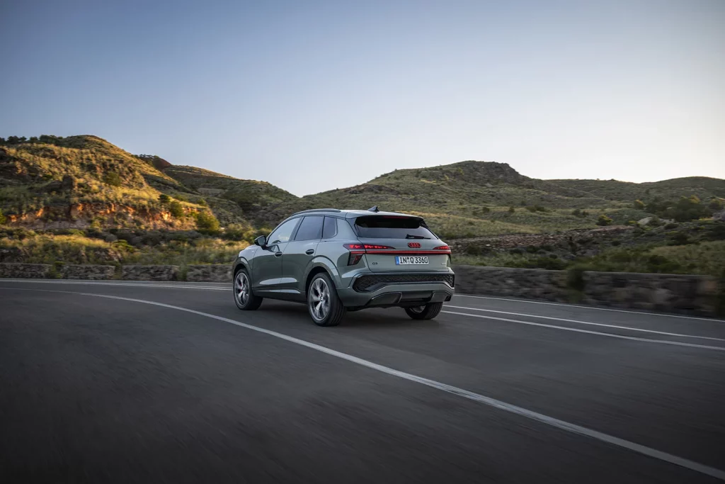 Nuevo Audi Q3 2026: A seguir sumando éxitos 7 Motor16 Audi Q3 2026 2 Motor16