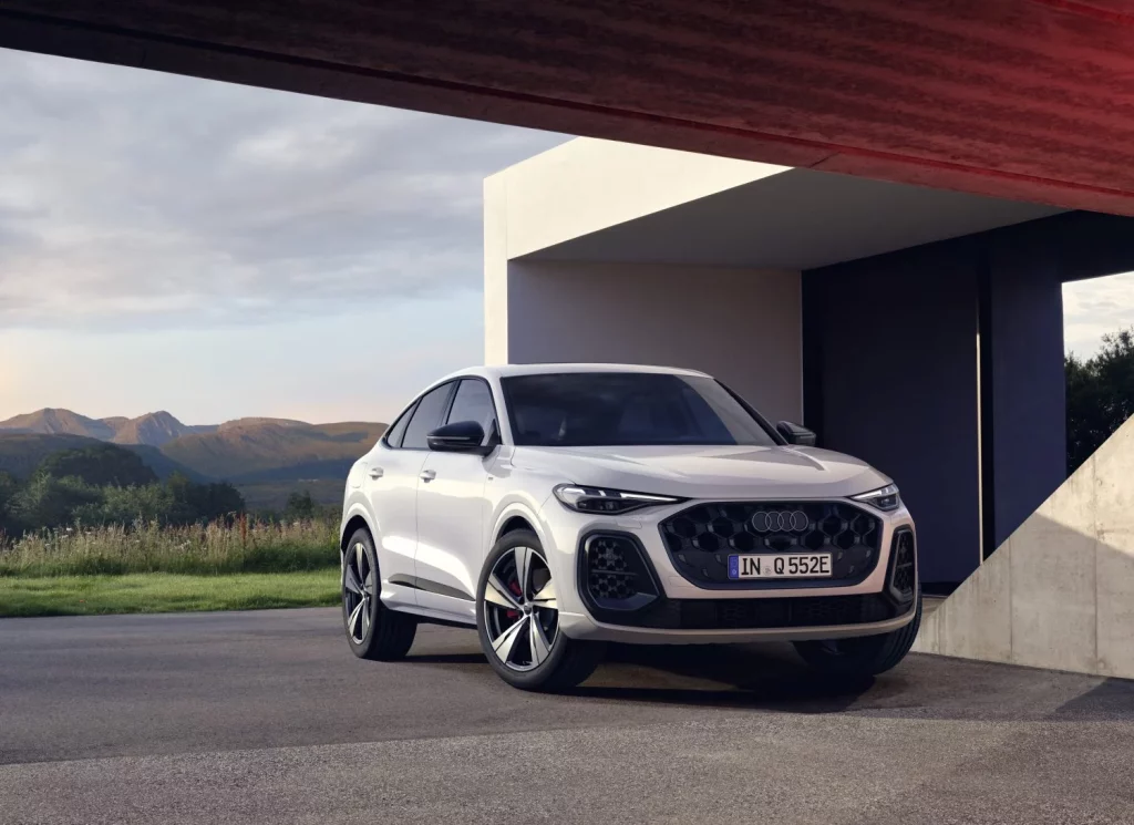 El nuevo Audi Q5 e-hybrid ofrece 100 km de autonomía eléctrica 10 Motor16 Audi q5 e hybrid 2026 11 Motor16