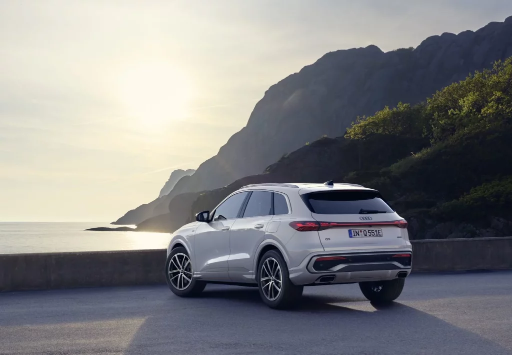 El nuevo Audi Q5 e-hybrid ofrece 100 km de autonomía eléctrica 19 Motor16 El nuevo Audi Q5 e-hybrid ofrece 100 km de autonomía eléctrica