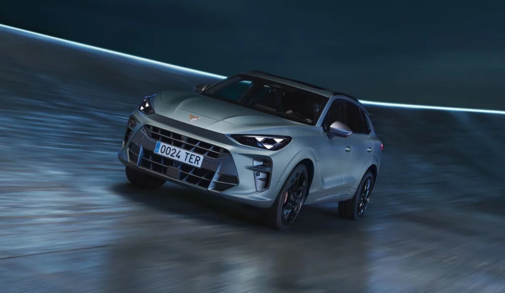 Híbridos enchufables: Los 25 SUV con hasta 200 km de autonomía que tienes a la venta en España 13 Motor16 CUPRA Terramar Motor16