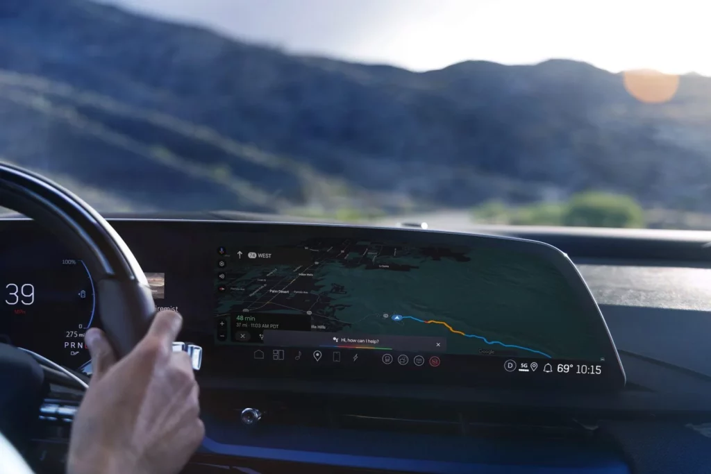 Cadillac OPTIQ-V 2026: SUV eléctrico con alma de dragster 8 Motor16 Cadillac Optiq V 2026