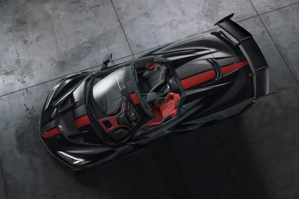 Corvette ZR1X: El demoledor combinado entre ZR1 y E-Ray 7 Motor16 Chevrolet 2026 Corvette ZR1X Top View Motor16