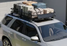 Evita el peligro estas vacaciones: Cómo colocar la baca en el coche de forma correcta
