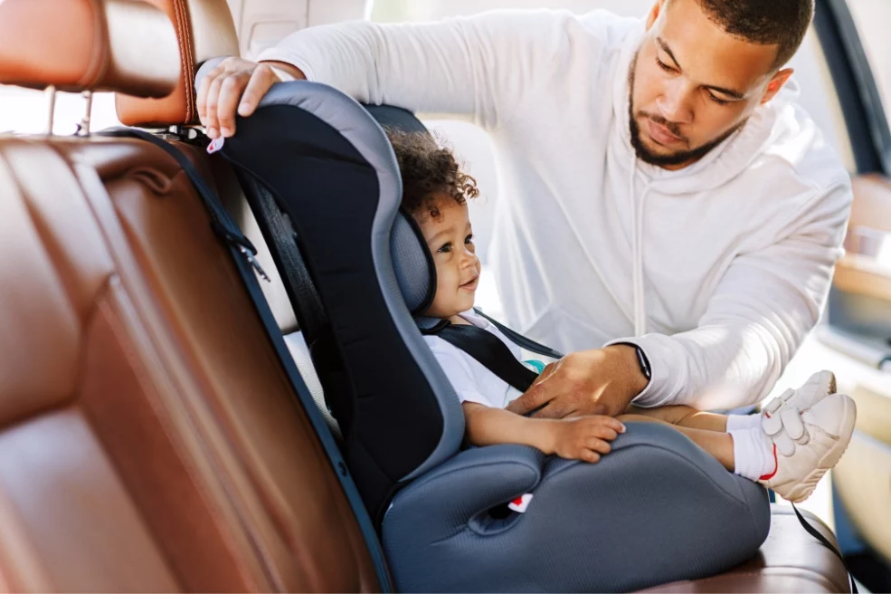 Las 12 mejores sillas de coche para bebe (más seguros para bebés y niños de 2025) 14 Motor16 Consejos para una instalacion segura Motor16