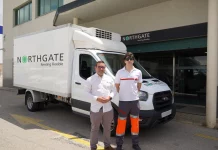 Northgate entrega un vehículo frigorífico a Cruz Roja para reforzar su capacidad de atención en emergencias