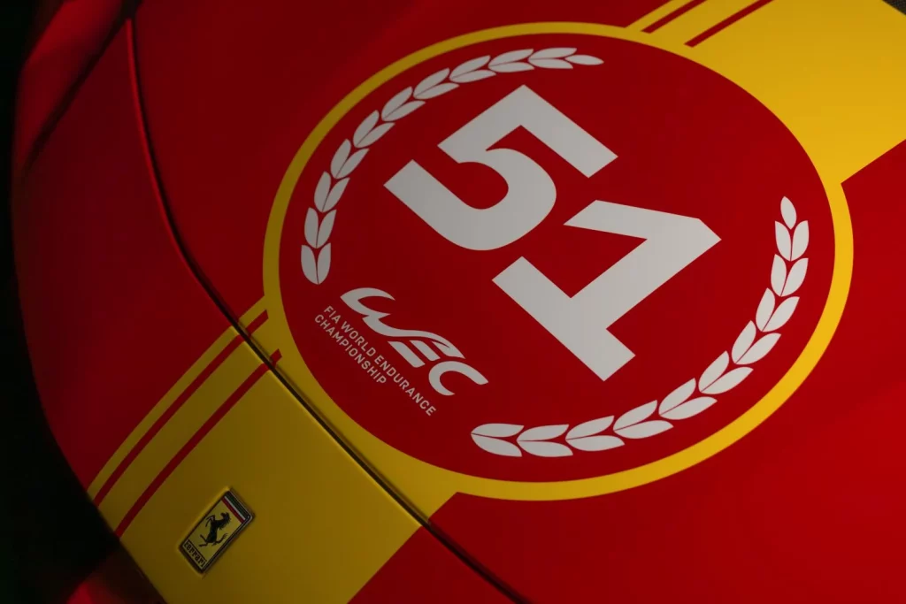 Ferrari 296 Speciale Piloti Ferrari: Solo para muy 'Ferraristas' 7 Motor16 Ferrari 296 Speciale Piloti Ferrari 13 Motor16