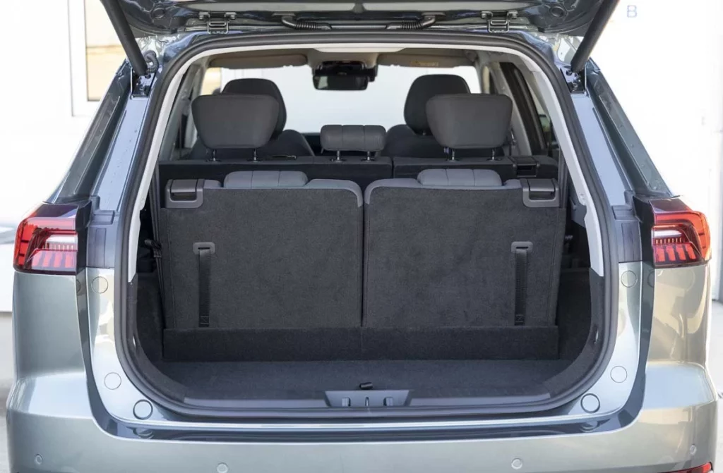 Prueba del Ebro s800 Luxury, un SUV hispano-chino con 7 plazas... y mucho más 23 Motor16 Fotos Ebro s800 Luxury 17 Motor16
