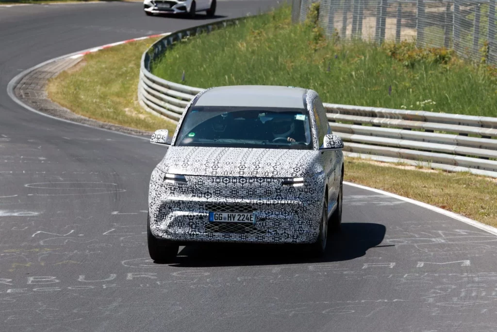 Doble ración del GV90, el SUV más grande de Genesis 14 Motor16 Genesis GV90 Nurburgring 2 Motor16