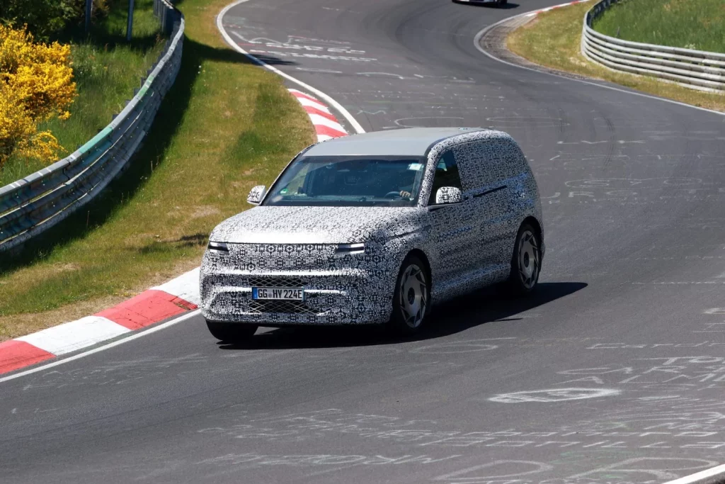 Doble ración del GV90, el SUV más grande de Genesis 17 Motor16 Genesis GV90 Nurburgring 5 Motor16