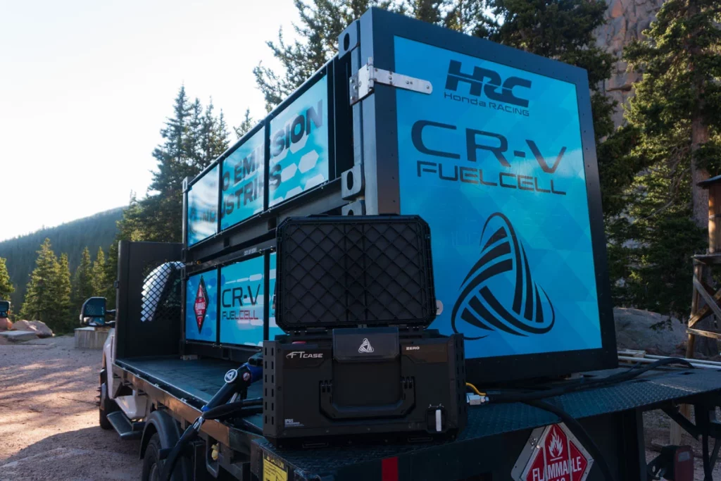 HONDA CR V FUEL CELL PIKES PEAK 7 Motor16
